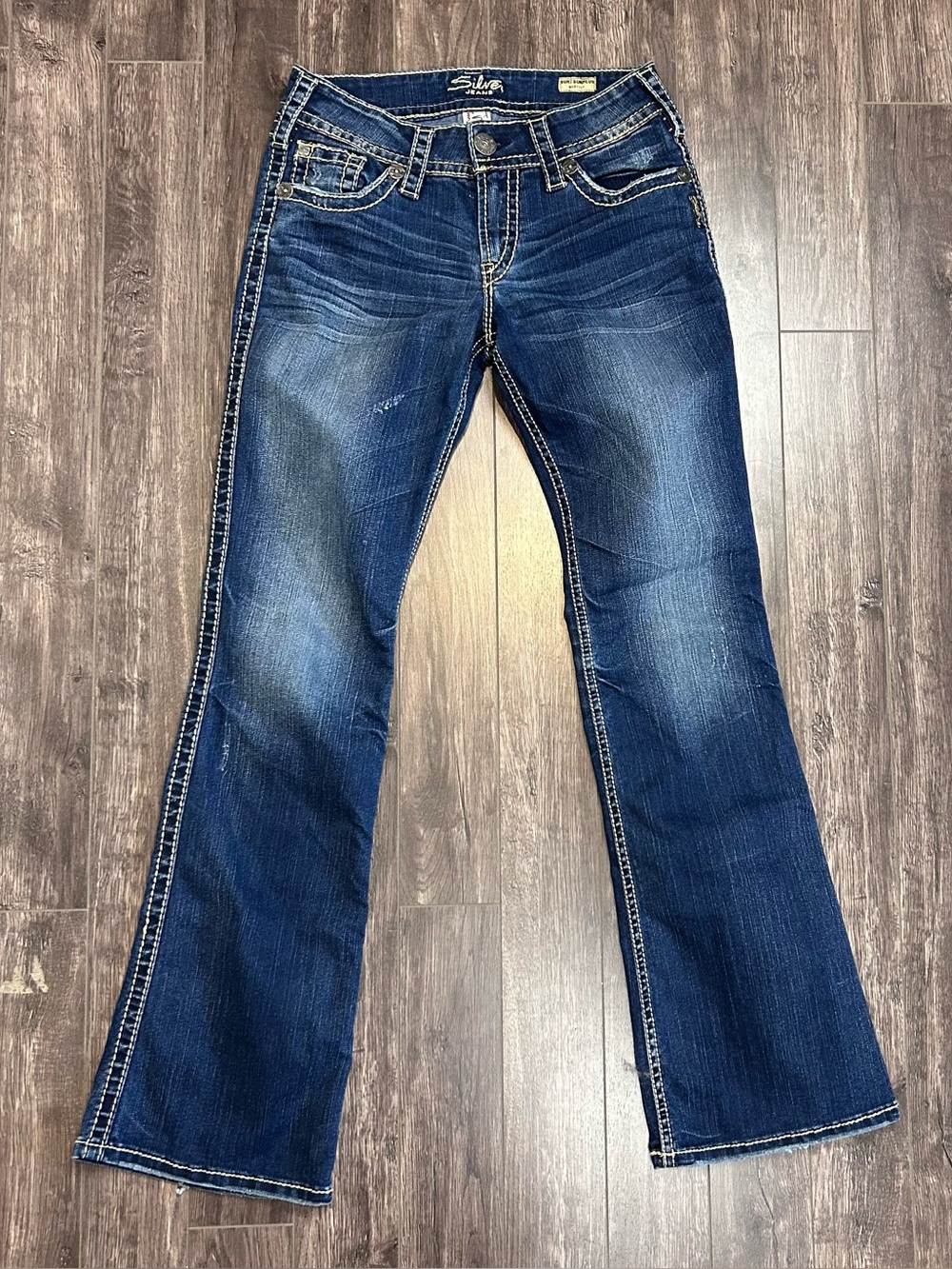 Silver Jeans Suki Surplus Bootcut Jeans Dark Wash Thick Stitch W27